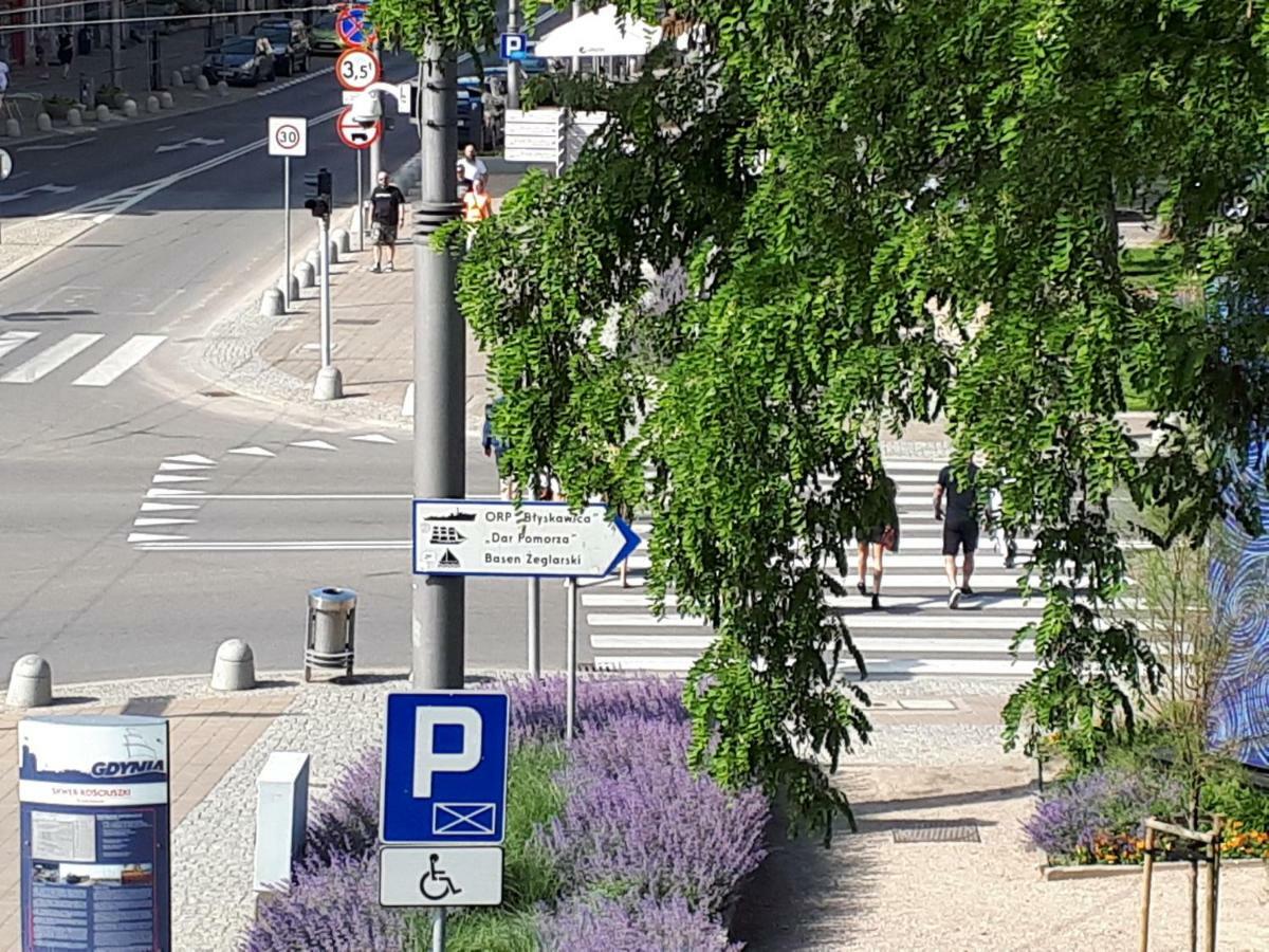 Apartament Downtown Daire Gdynia Dış mekan fotoğraf